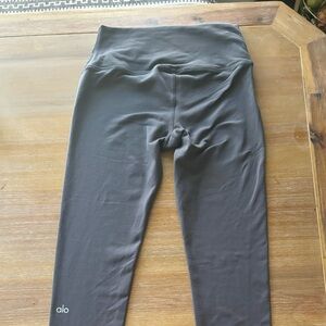 Alo leggings, size small, 7/8ths